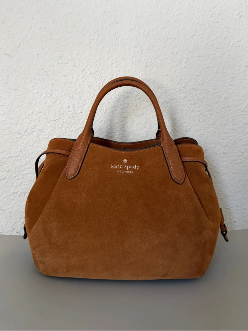 NWT KATE SPADE Dumpling Suede Small Satchel‎